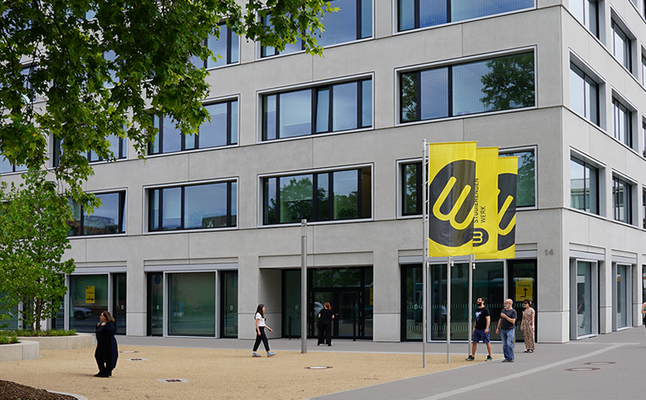 Das Servicehaus des Kölner Studierendenwerks an der Universitätsstraße 14 in Köln-Sülz