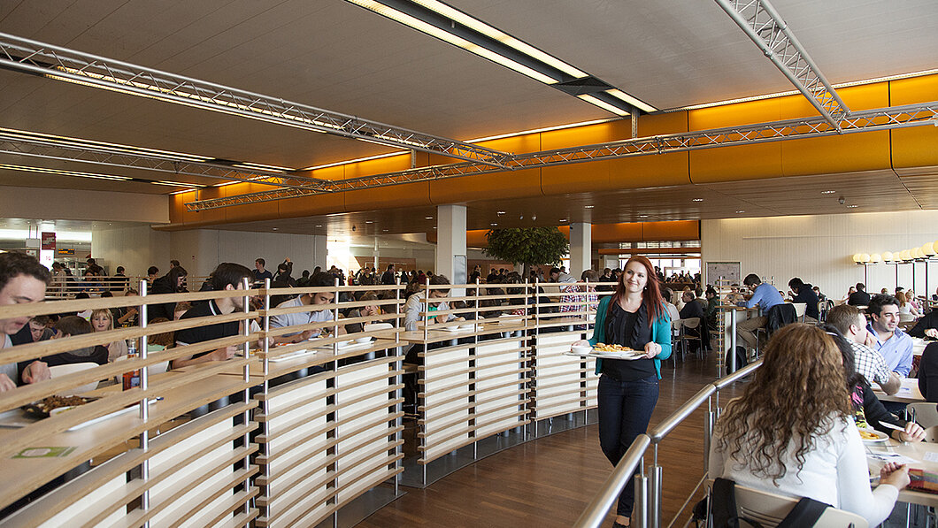 Blick in die Hauptmensa des Studierendenwerks