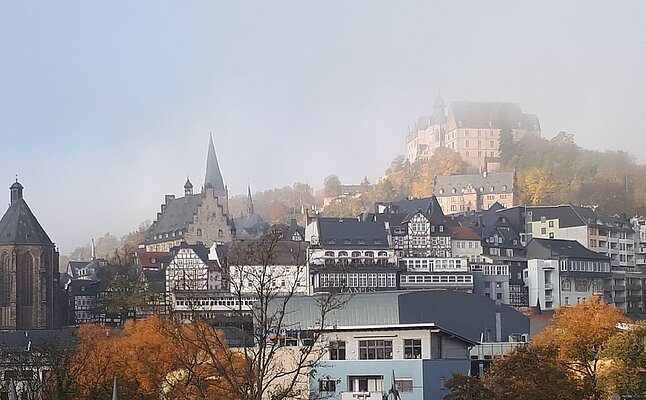 Stadtansicht Marburg mit Schlossblick von der Mensa aus gesehen